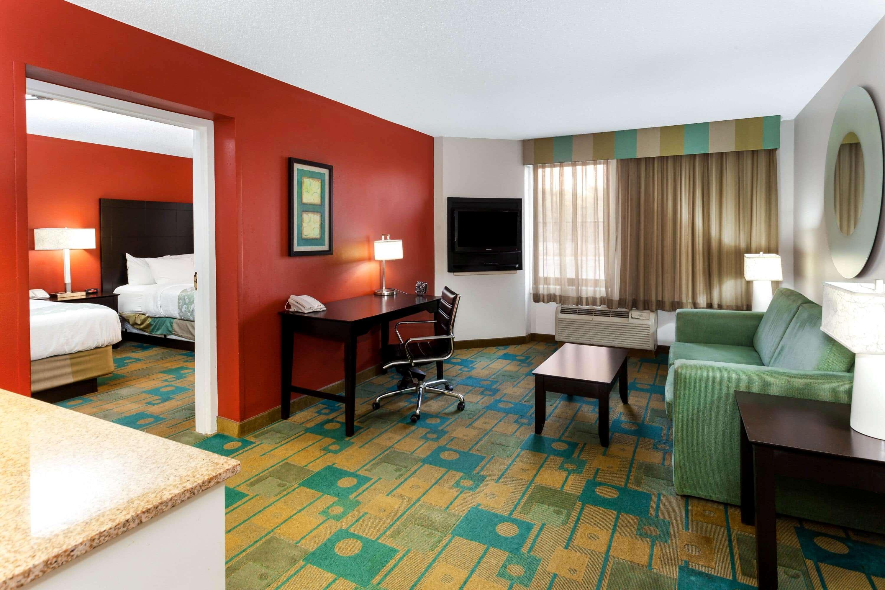 La Quinta By Wyndham Milwaukee Bayshore Area Glendale Exterior foto